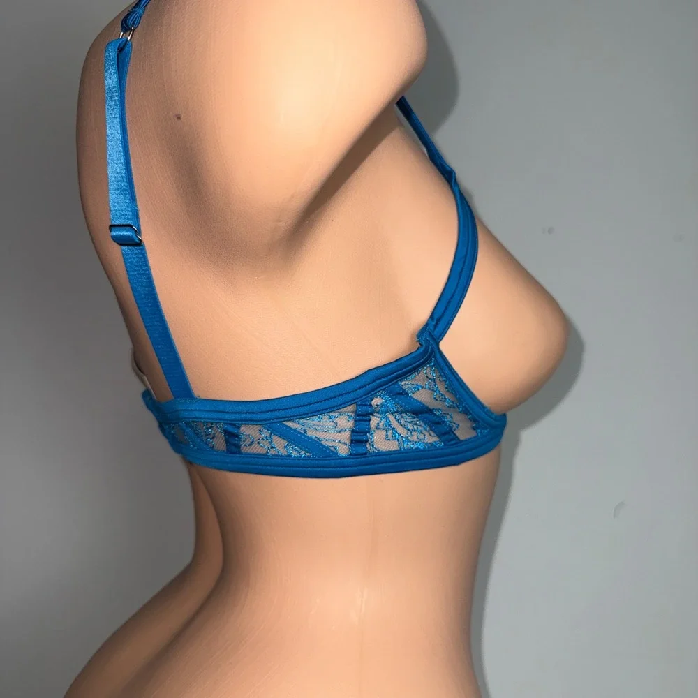 Cosabella Blue Lace Strappy Open Cup Shelf Bra NWT Size Small